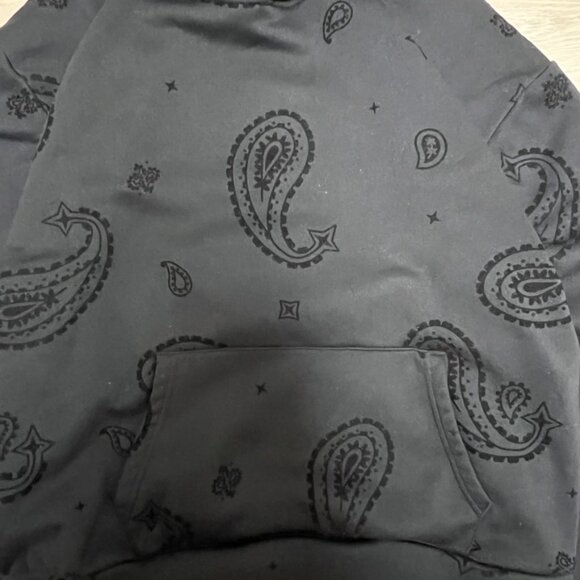 AOP Paisley Hoodie Men’s Large Black Pullover Sweater Streetwear - Picture 2 of 4